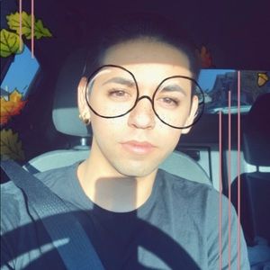 Meet your Posher, Adrian